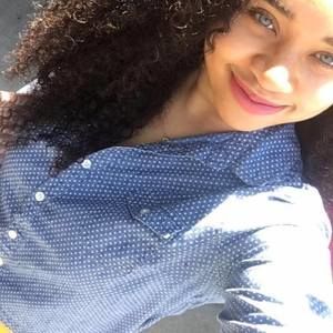 Meet your Posher, Keely